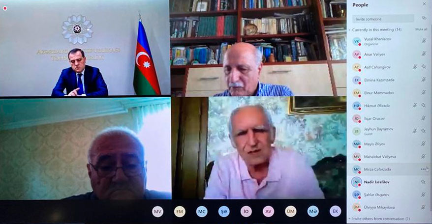 Təhsil naziri İctimai Şura üzvləri ilə videokonfrans edib