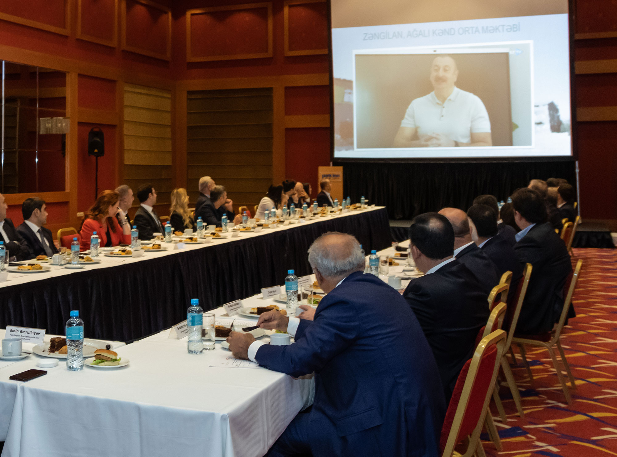 Qarabağ Dirçəliş Fondu tərəfindən görüş keçirilib