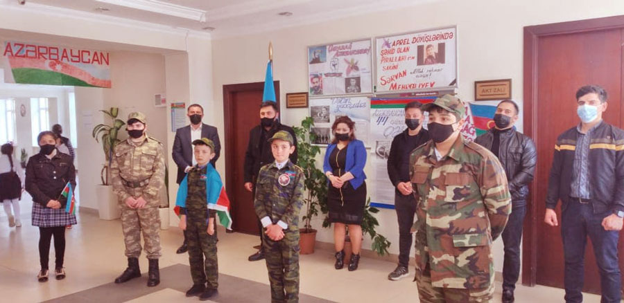 Məktəblilər aprel döyüşləri ilə bağlı məlumatlandırılıblar