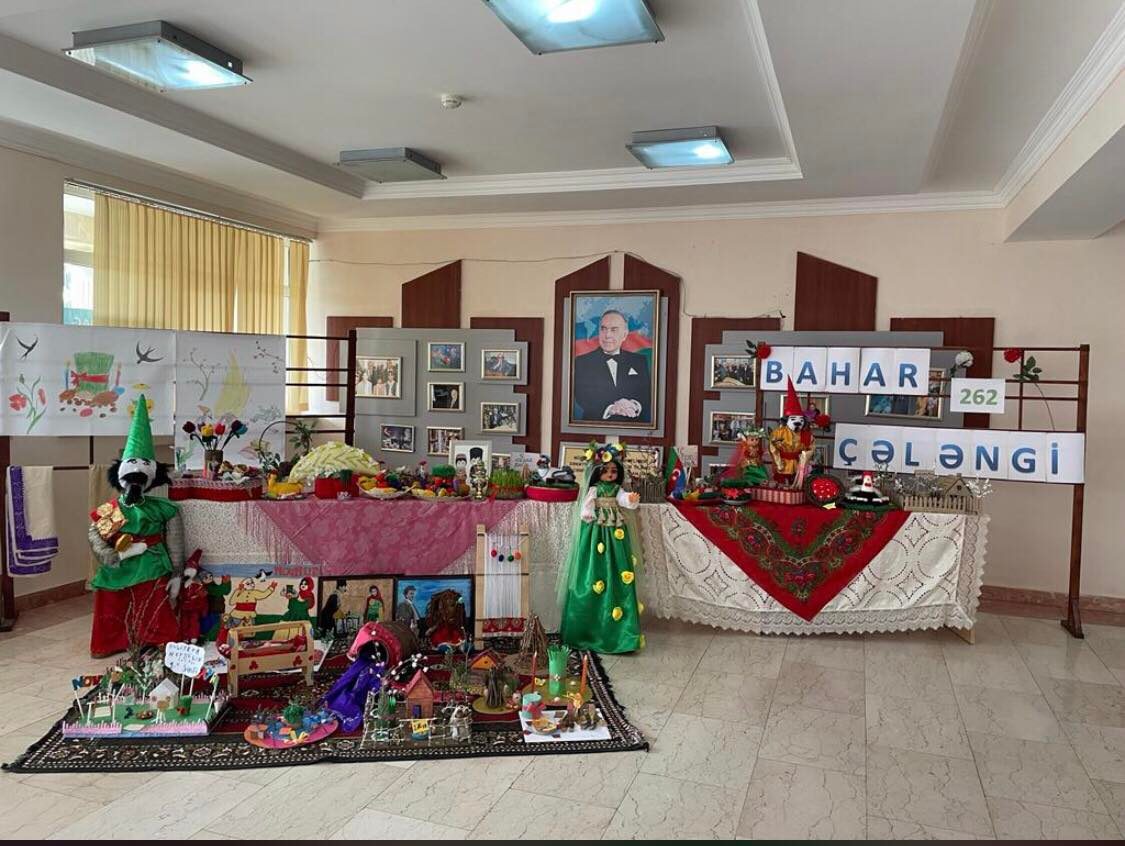 Təhsil müəssisələrində “Bahar çələngi” layihəsi