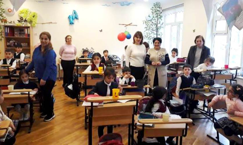 Valideynlər təhsil müəssisələrində