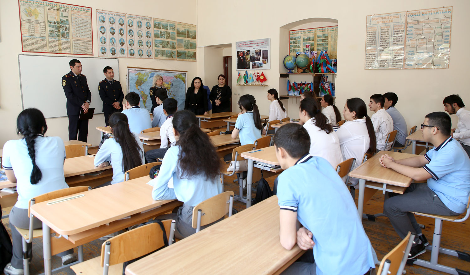 Təhsil müəssisələrində təhlükəsiz mühitin qorunması məqsədilə monitorinqlər keçirilir