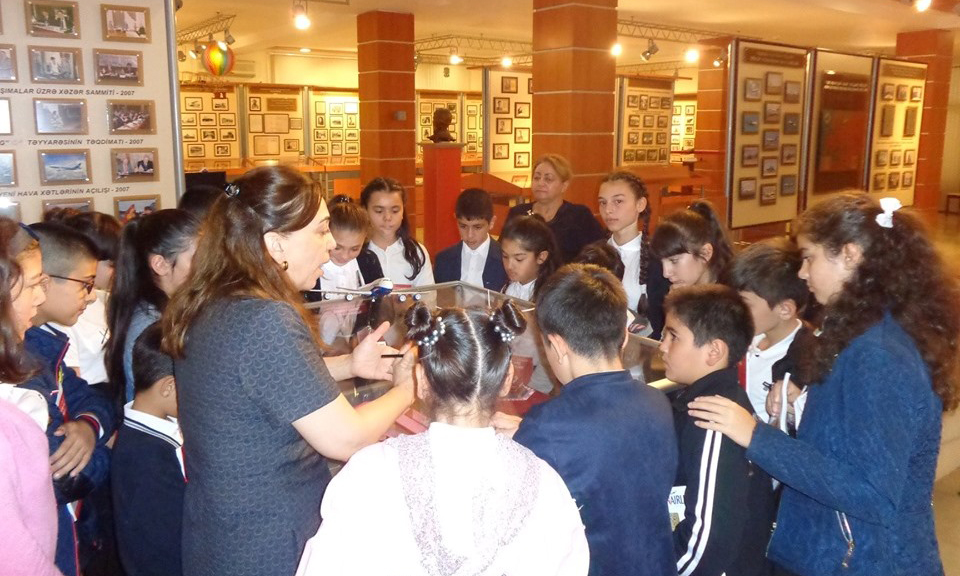 Paytaxt məktəbliləri üçün ekskursiyalar