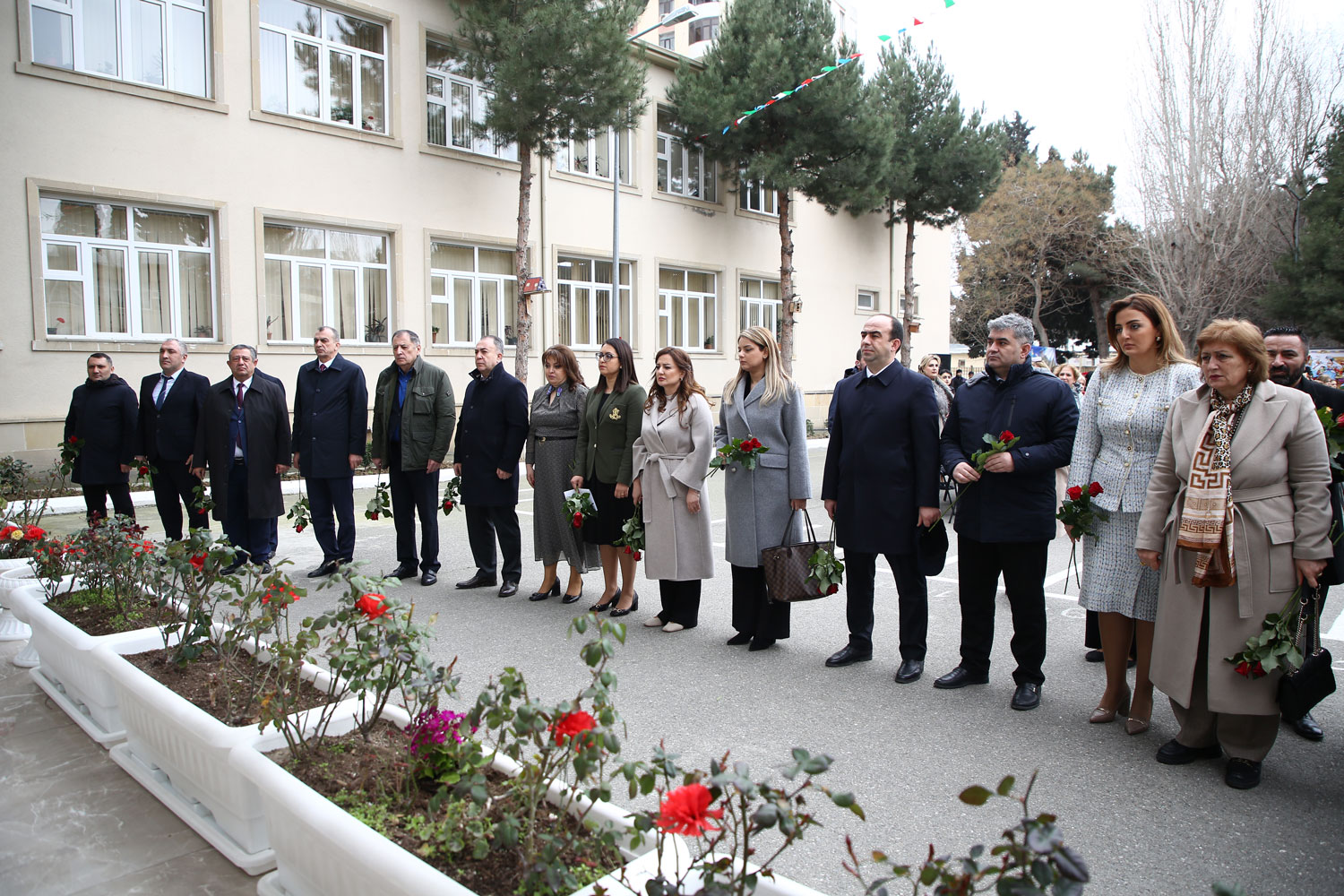 Məktəblilərdən möhtəşəm Novruz festivalı