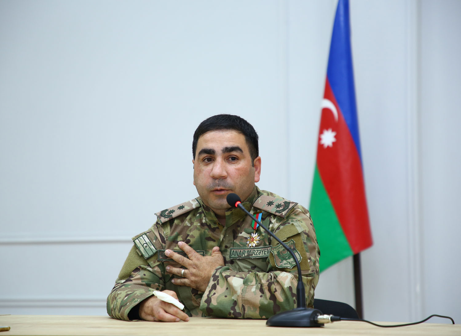 Vətən Müharibəsi Qəhrəmanı məktəblilərlə görüşdü
