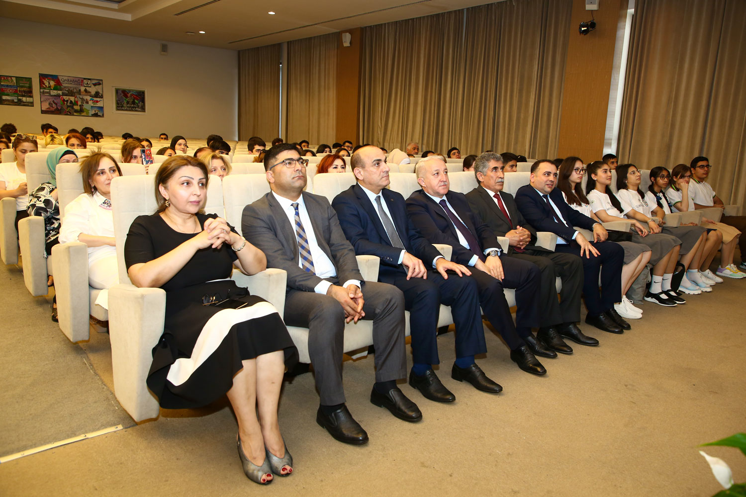 Bakı Elm Olimpiadasının qalibləri mükafatlandırılıb