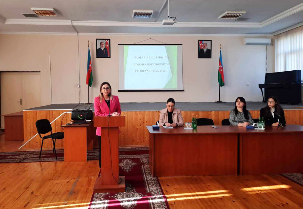 Valideynlər üçün “Payız məktəbi” davam edir
