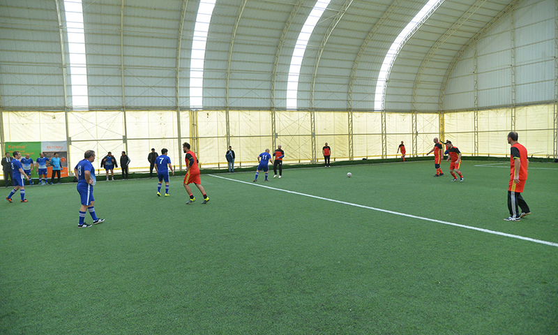 Təhsil işçiləri arasında futbol çempionatı