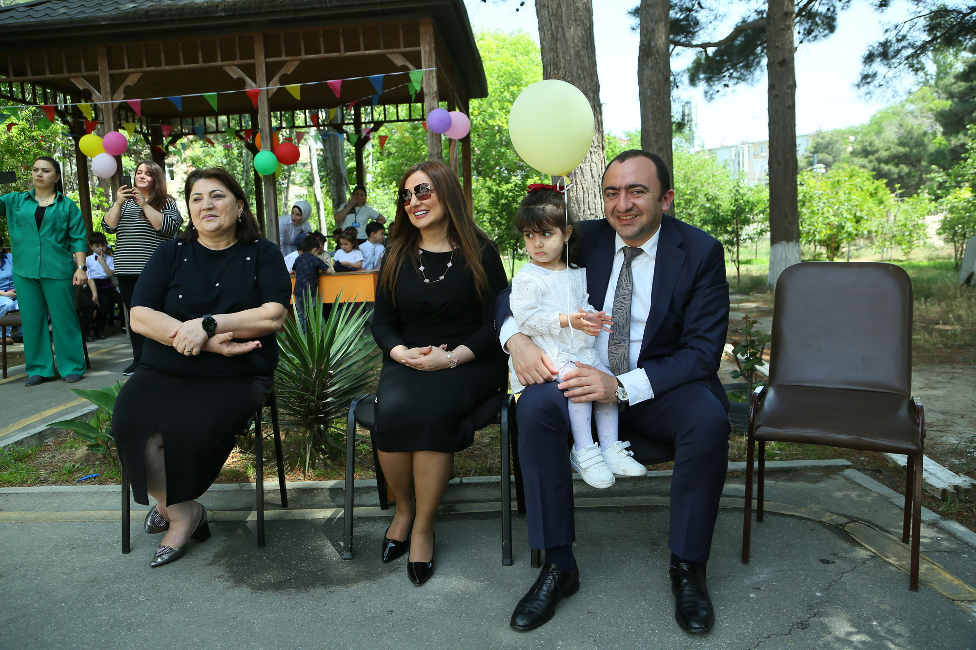 “Qərənfil” körpələr evi-uşaq bağçasında Uşaqların Beynəlxalq Müdafiəsi Günü ilə əlaqədar tədbir keçirilib