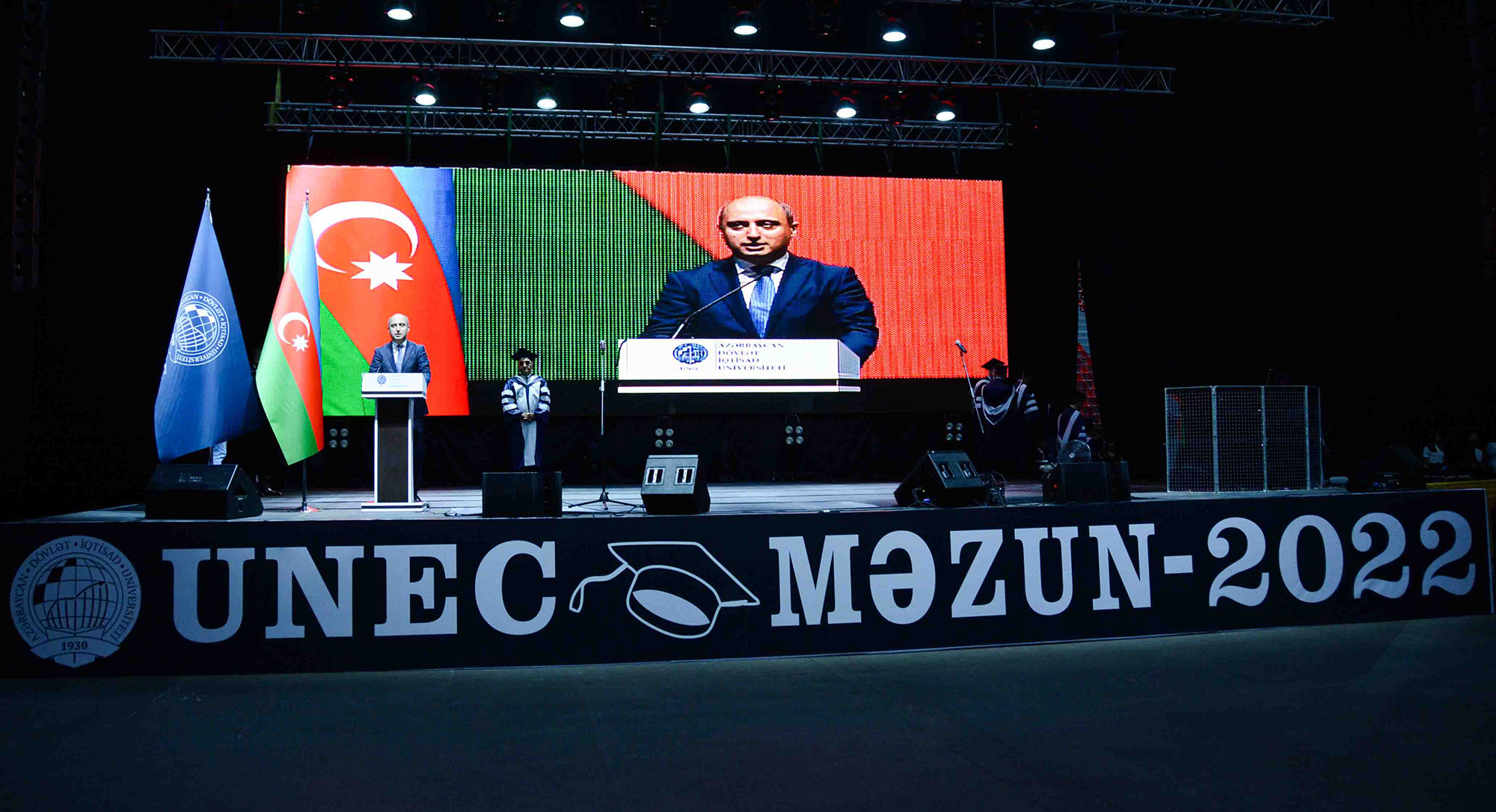 UNEC-də Məzun Günü keçirilib