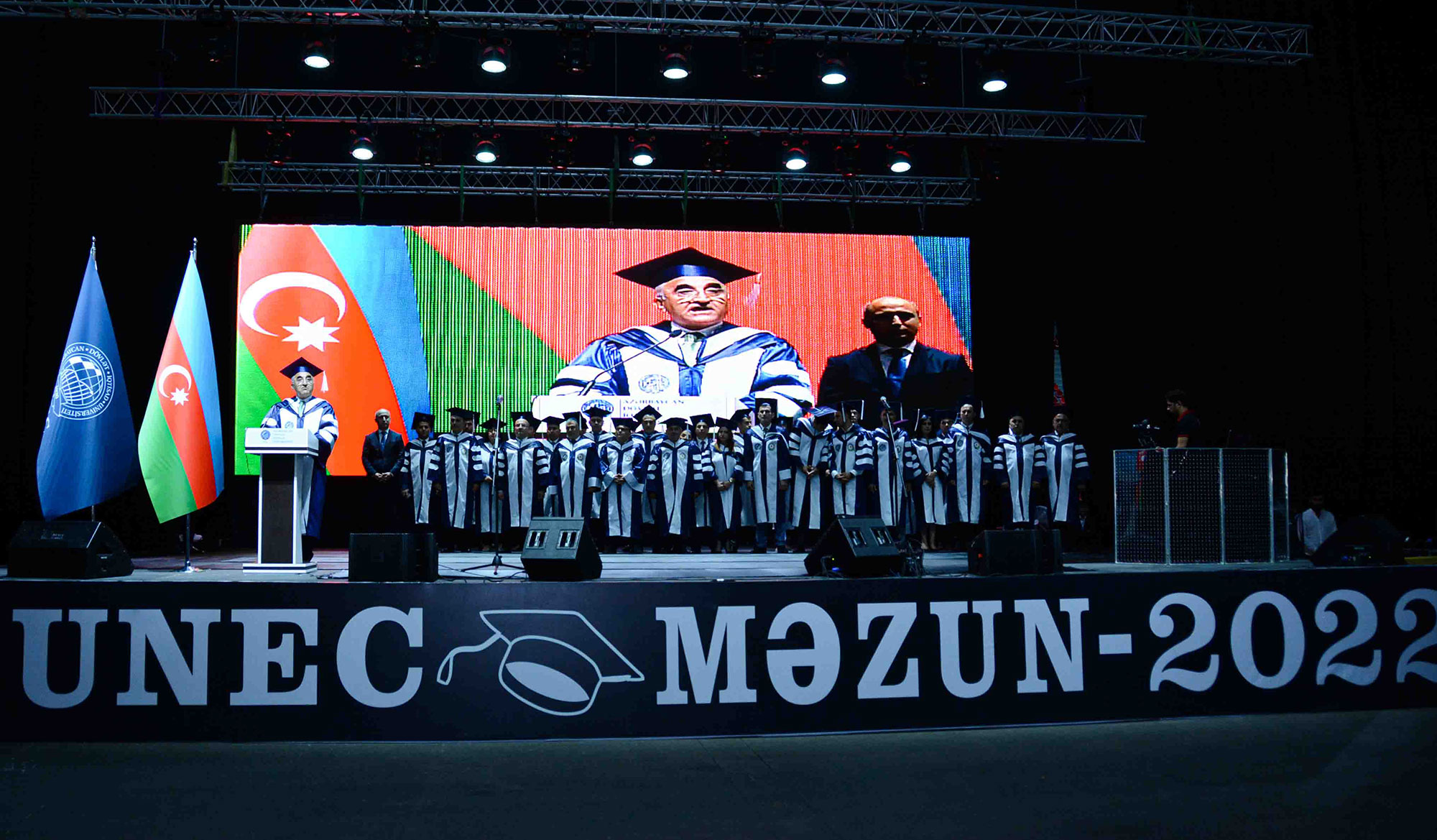 UNEC-də Məzun Günü keçirilib