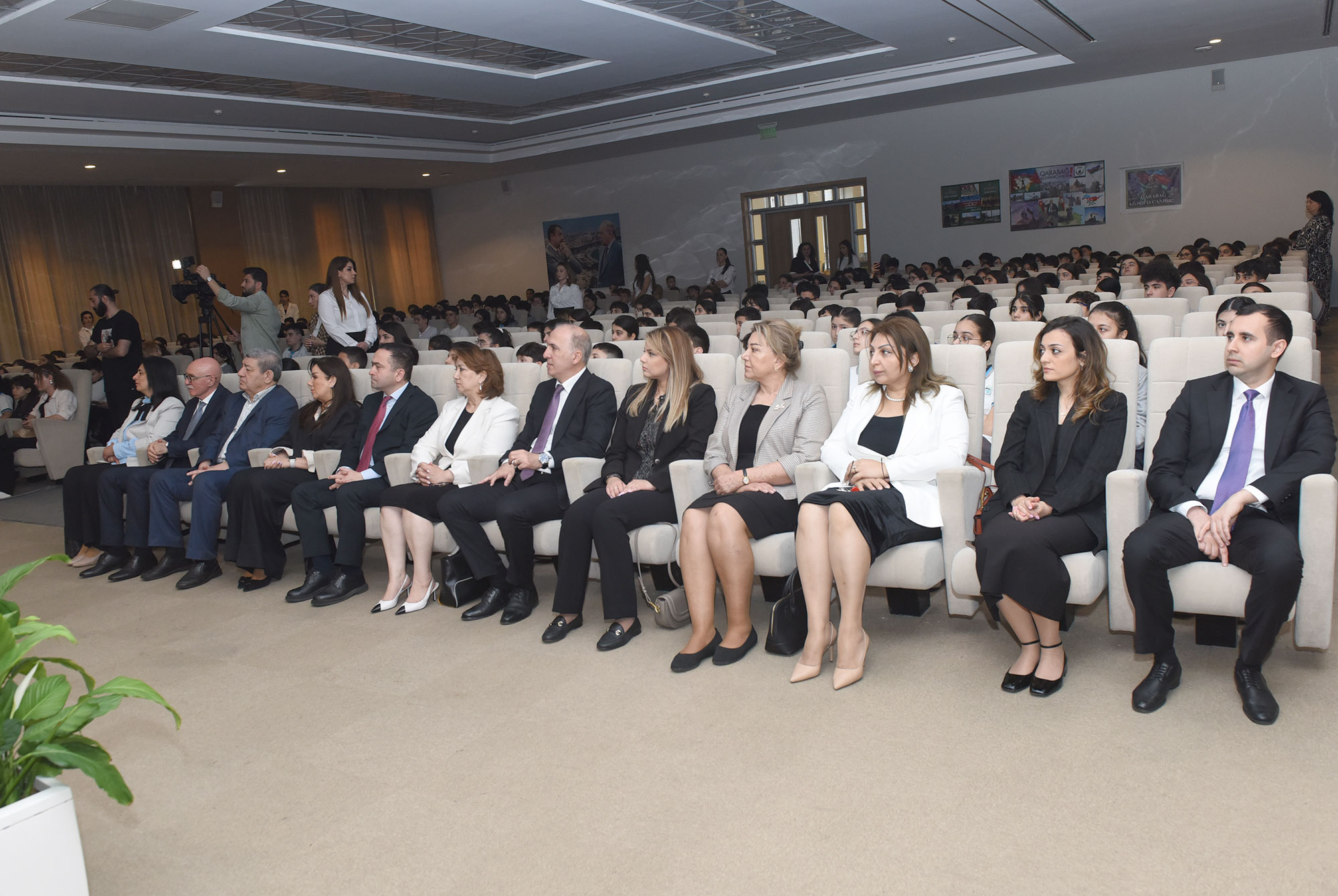 “Məktəblərdə Məhəmməd Füzuli ayı” layihəsi yekunlaşıb