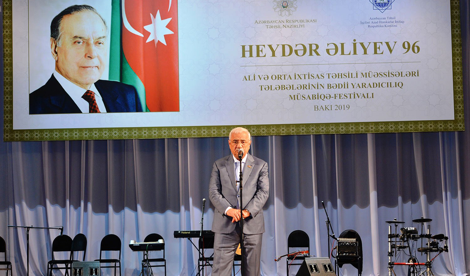 Bədii yaradıcılıq festivalının yekun konserti