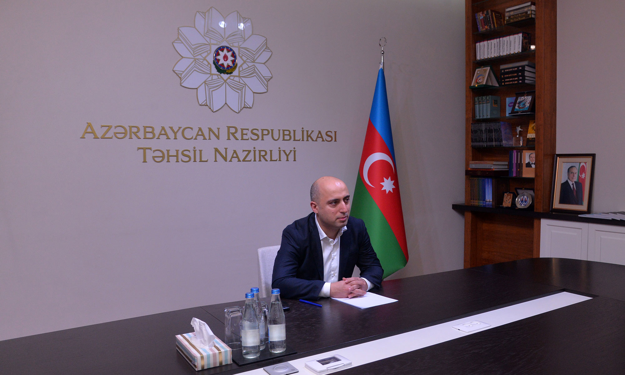 Təhsil naziri İctimai Şura üzvləri ilə onlayn görüşüb