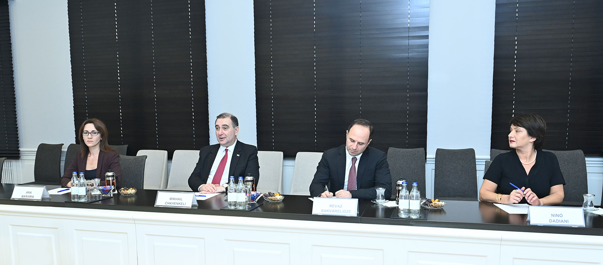 Gürcüstanın təhsil və elm naziri Mixail Çxenkeli Azərbaycanda səfərdədir