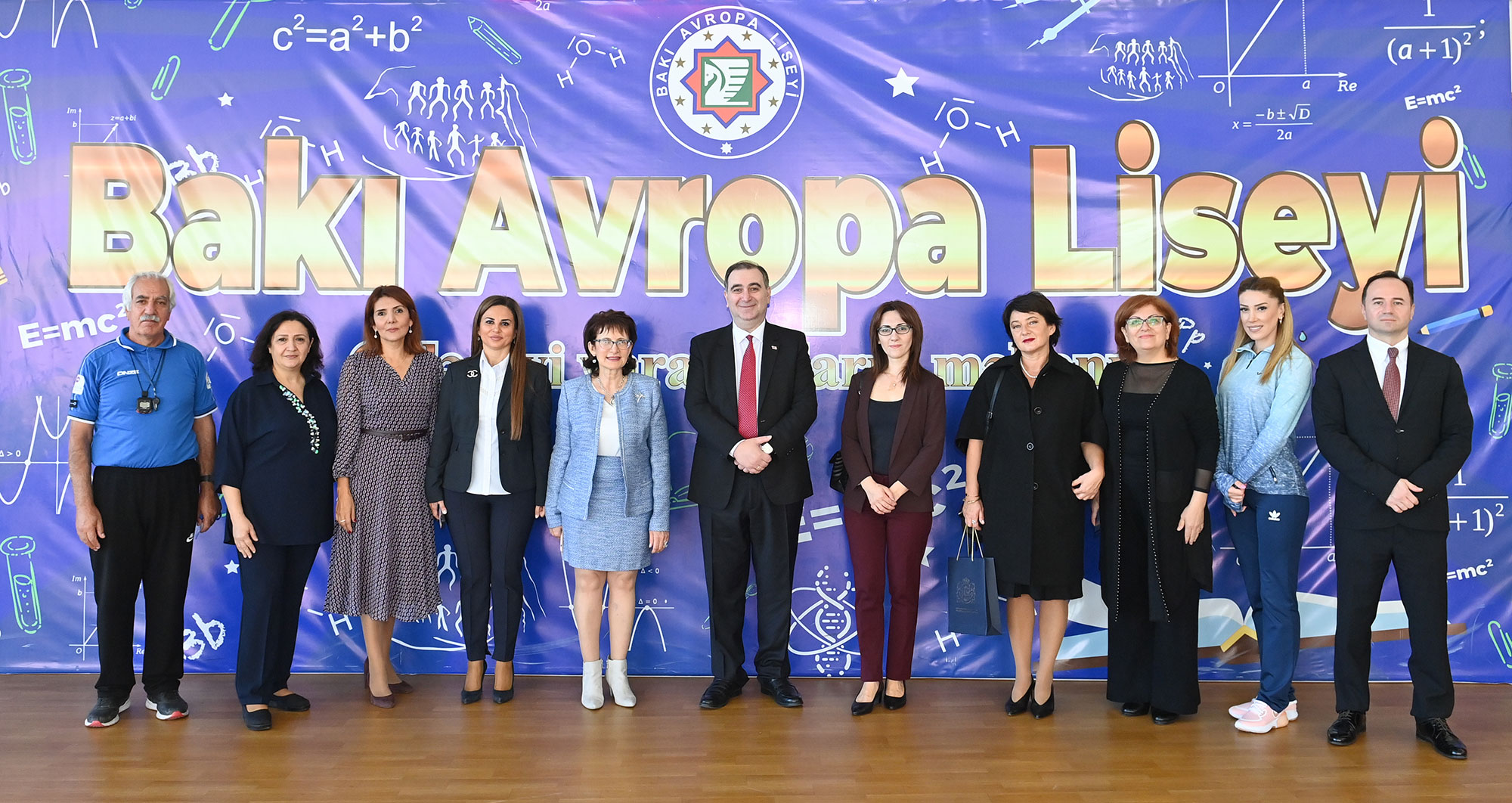 Gürcüstanın təhsil və elm naziri Mixail Çxenkeli Azərbaycanda səfərdədir
