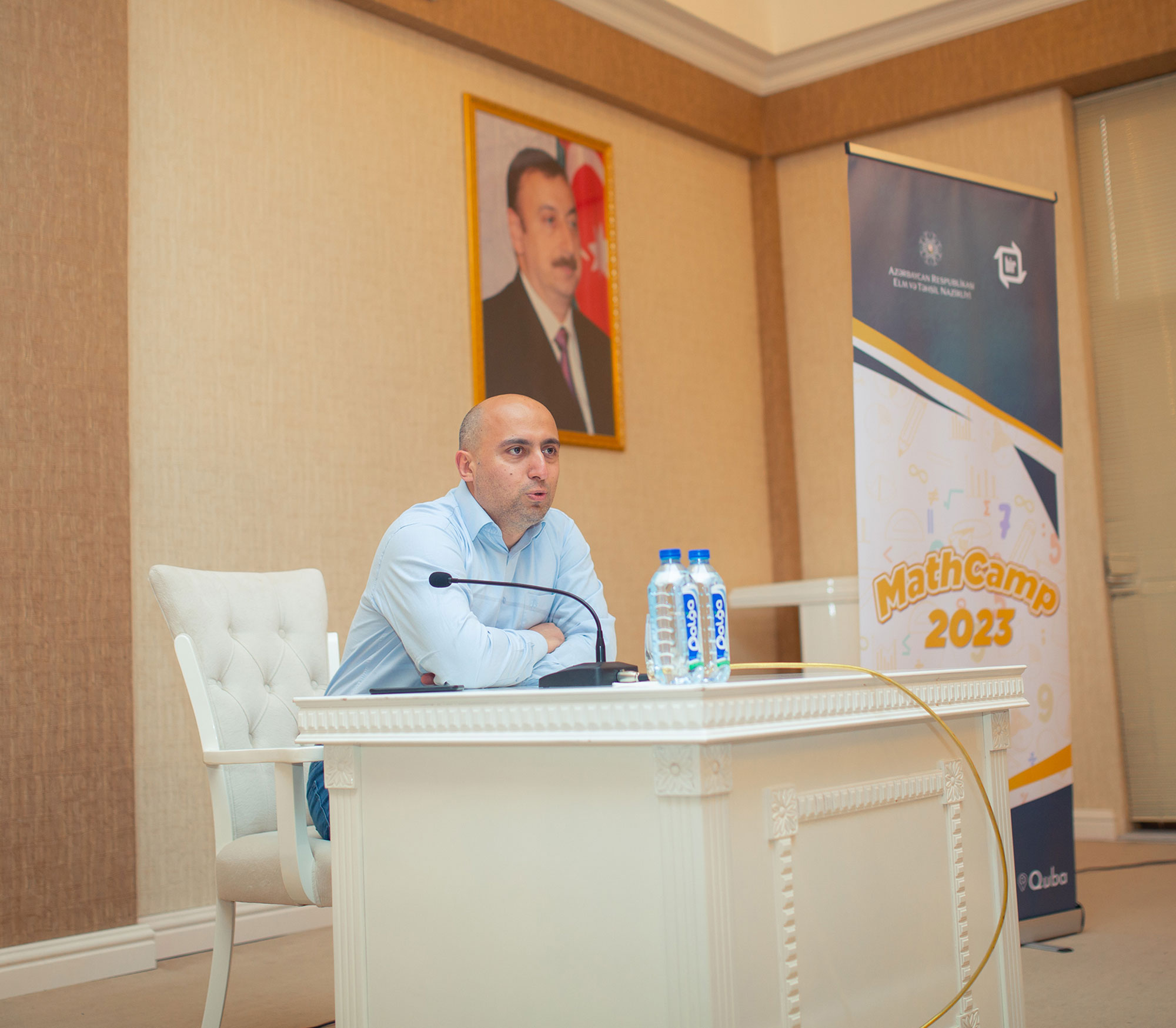Nazir tələbə düşərgələrinin iştirakçıları ilə görüşüb