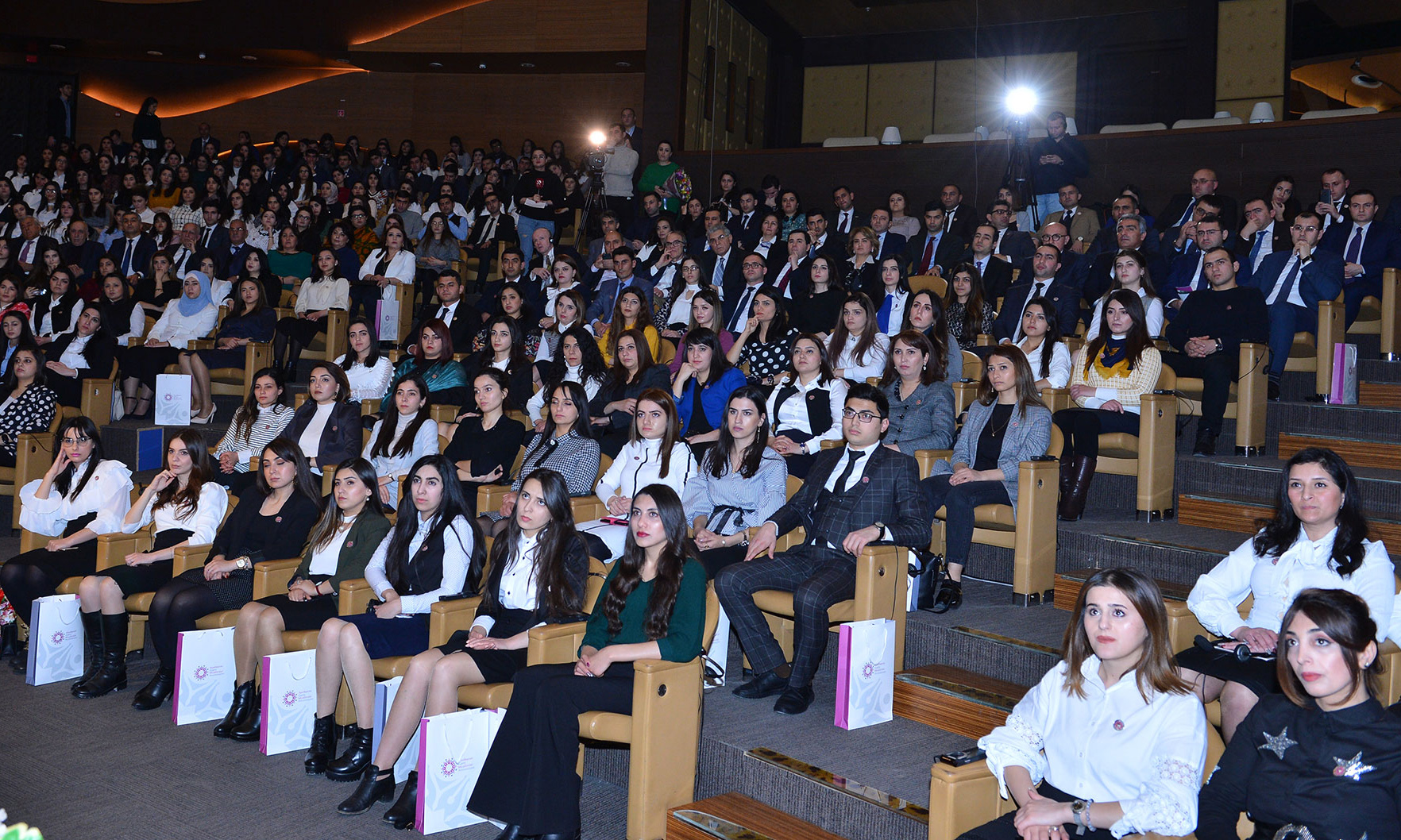 Azərbaycan Gənc Müəllimlər Assosiasiyasının I Forumu keçirilib