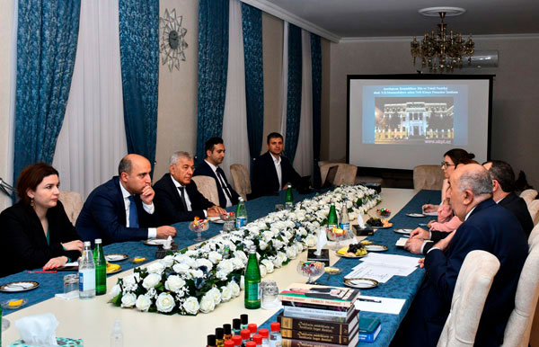 Elm və təhsil naziri institutların fəaliyyəti ilə tanış olub