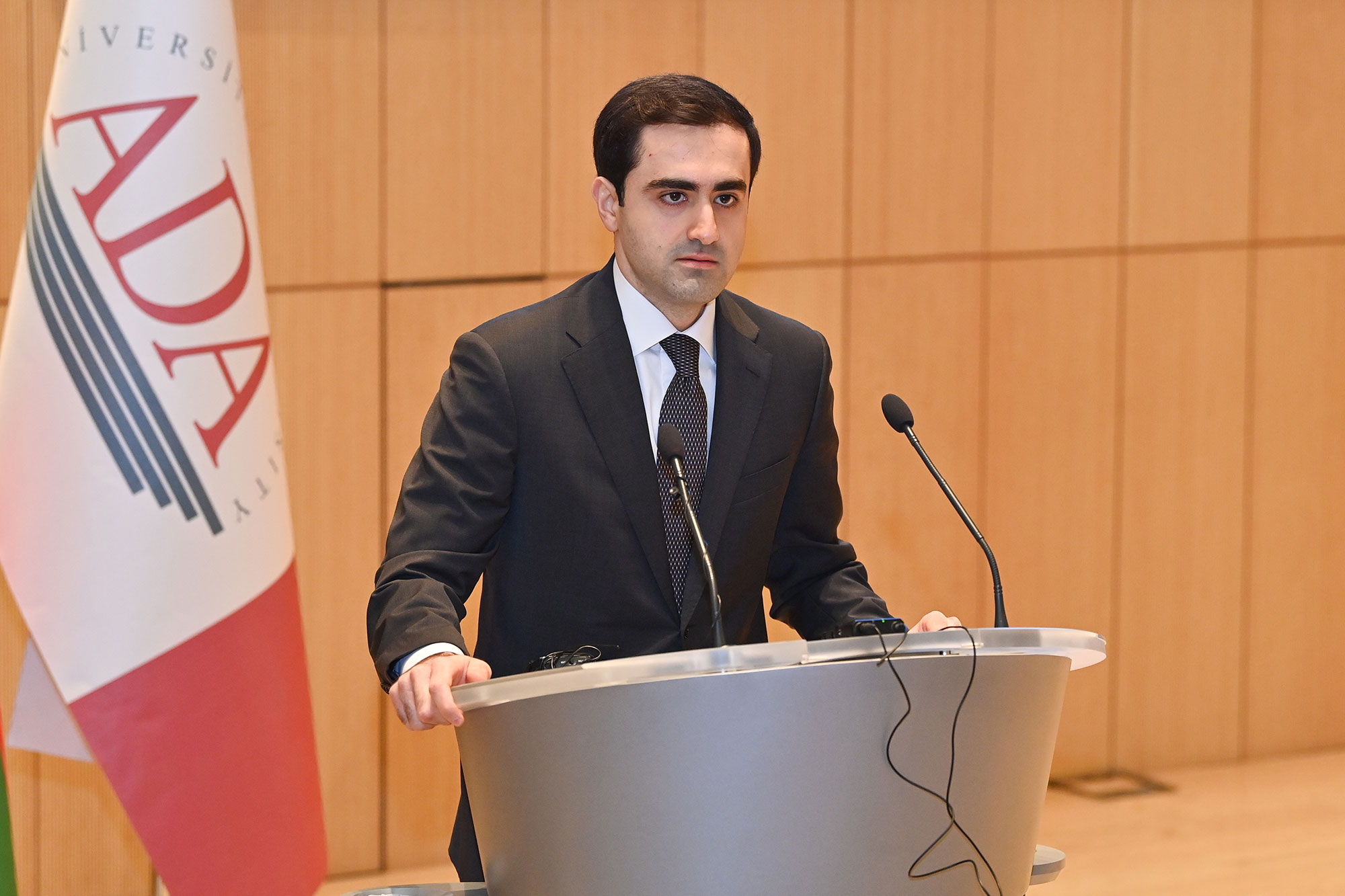 Dövlət Proqramı məzunları ilə görüş və karyera sərgisi keçirilib