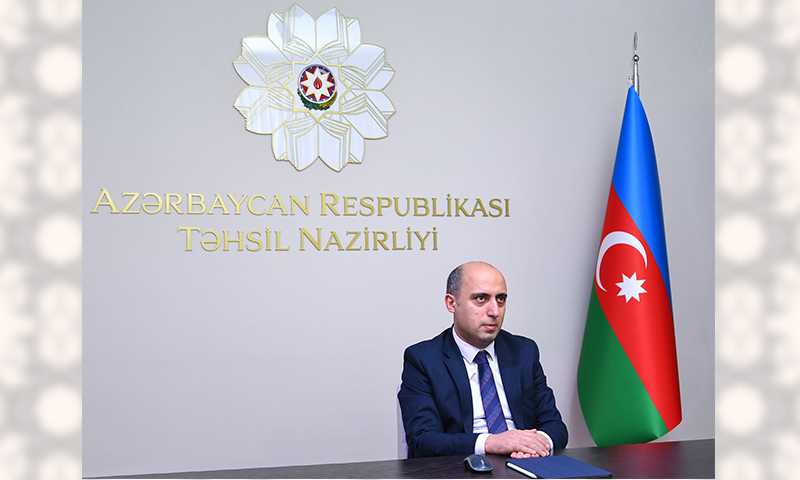 Təhsil naziri İctimai Şura üzvləri ilə videokonfrans edib