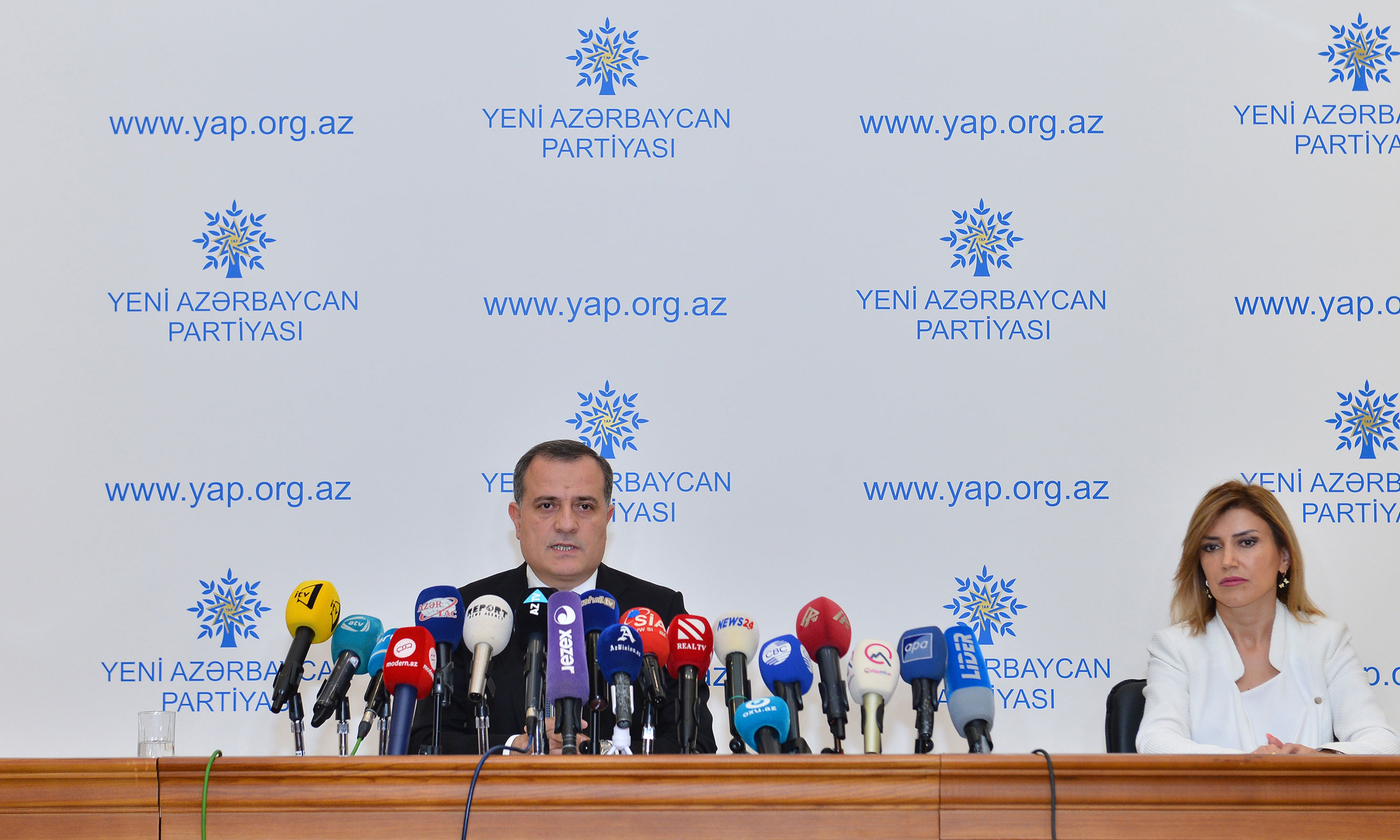 Müəllim peşəsini seçməkdə rəqabətlilik artır