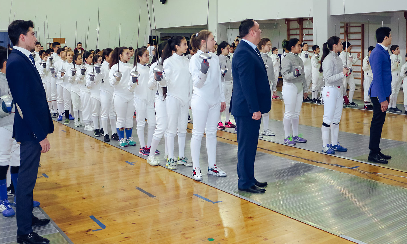 Qılıncoynatma üzrə açıq birincilik
