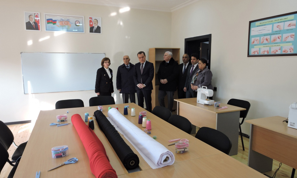 Təhsil naziri Şəkidə məktəb açılışında