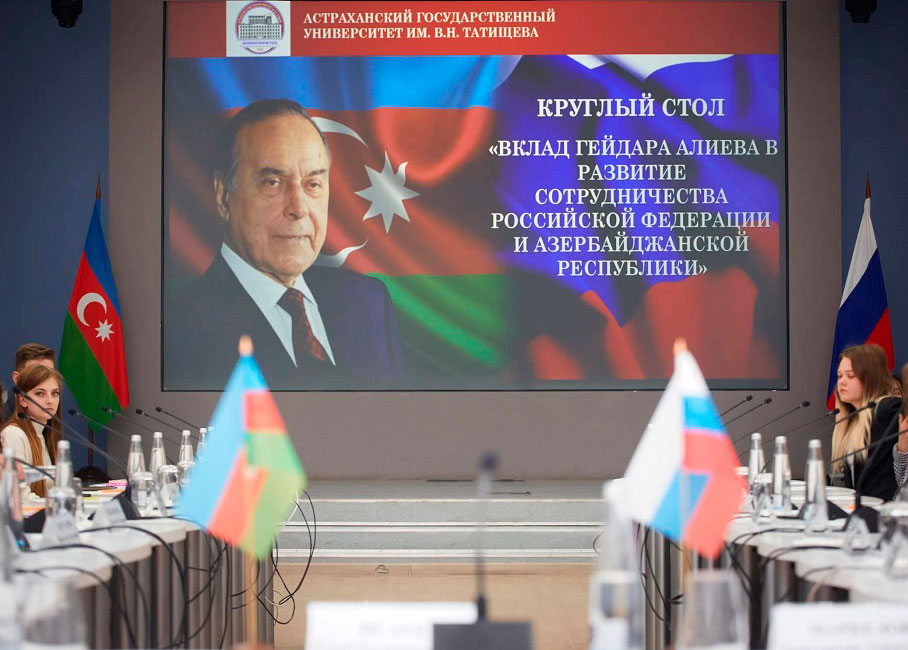 Elm və təhsil nazirinin müavini Həştərxana səfər edib