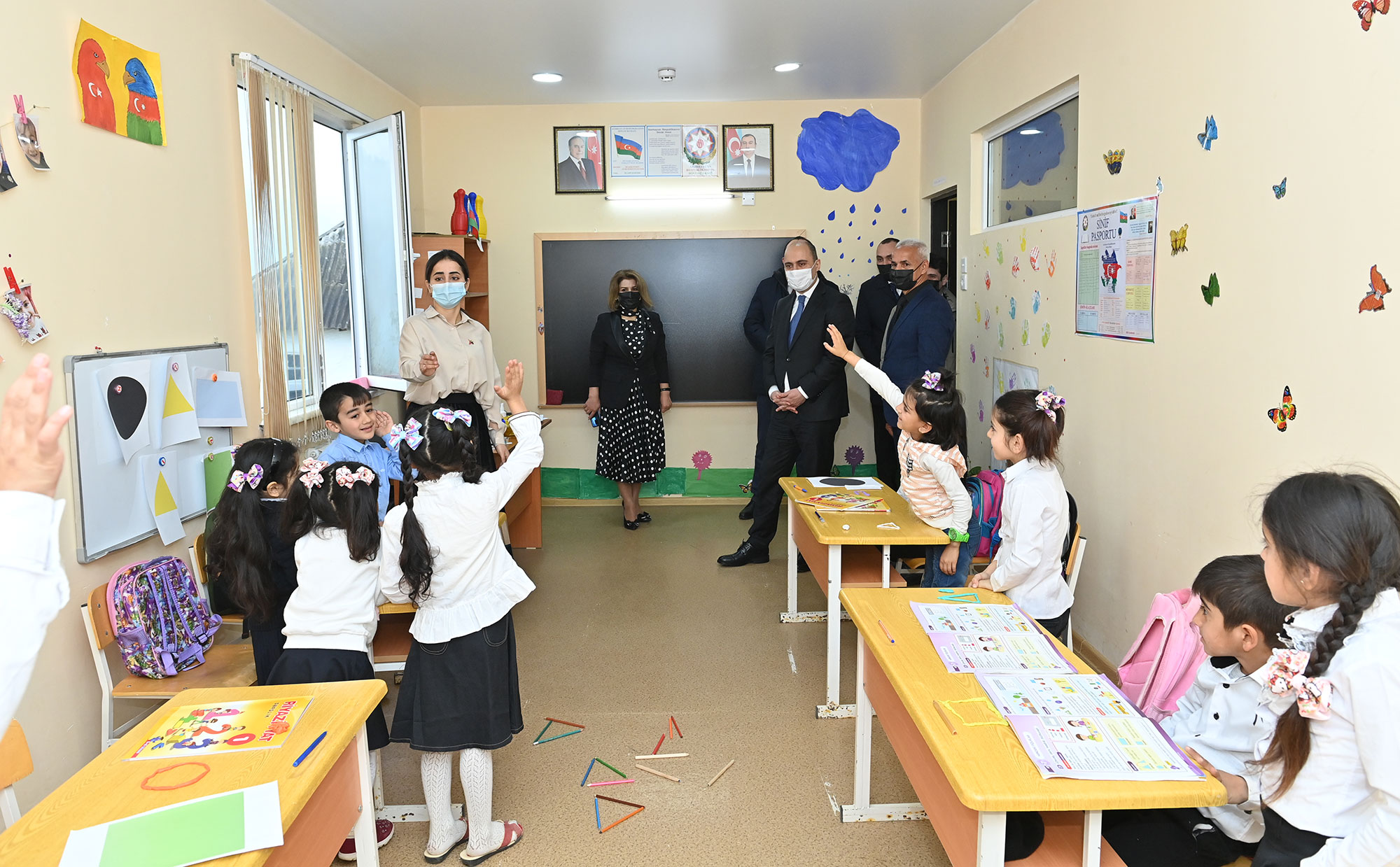 Təhsil naziri Lənkəranın ucqar Jidi dağ kənd məktəbinə baş çəkib