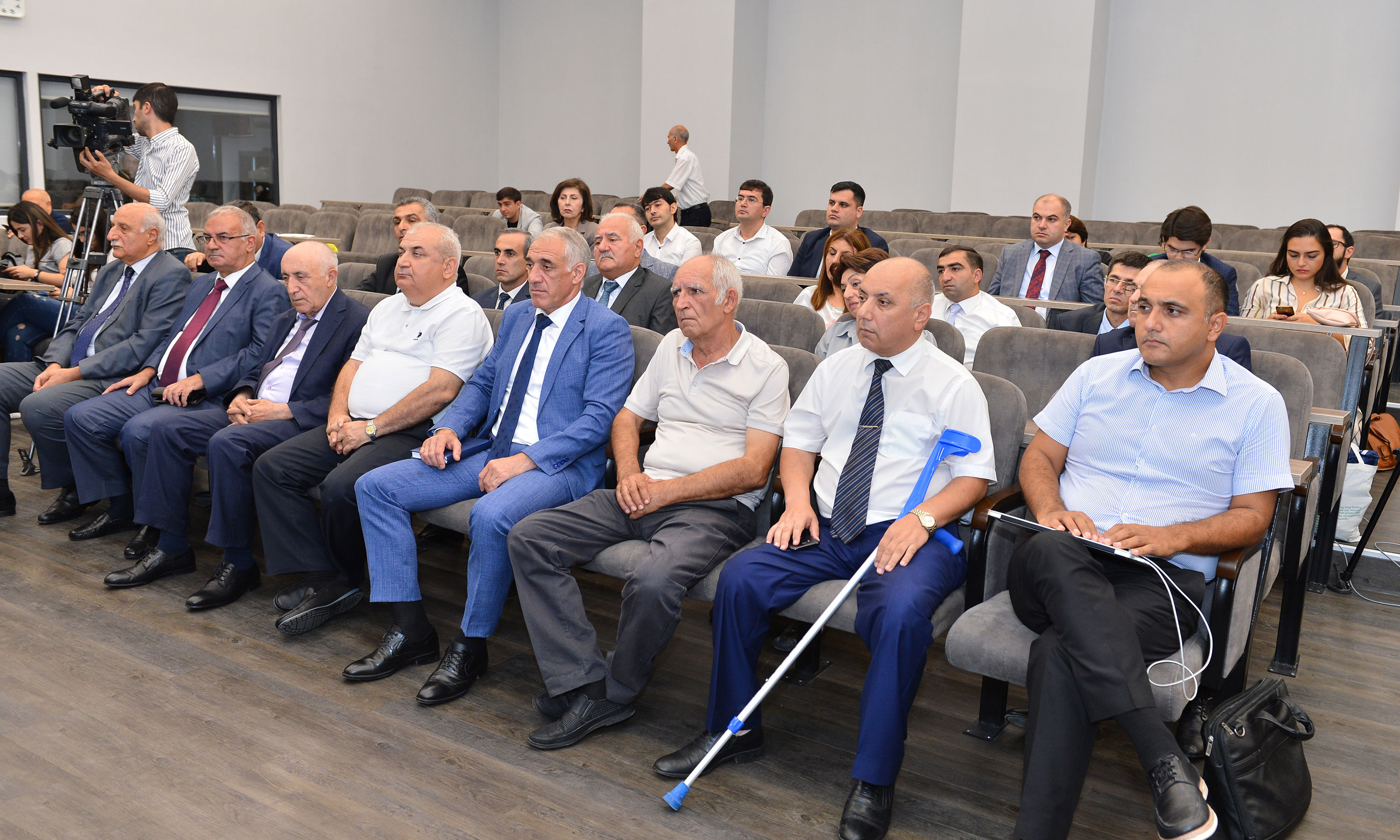 Təhsil Nazirliyi yanında İctimai Şuraya seçkilər keçirilib