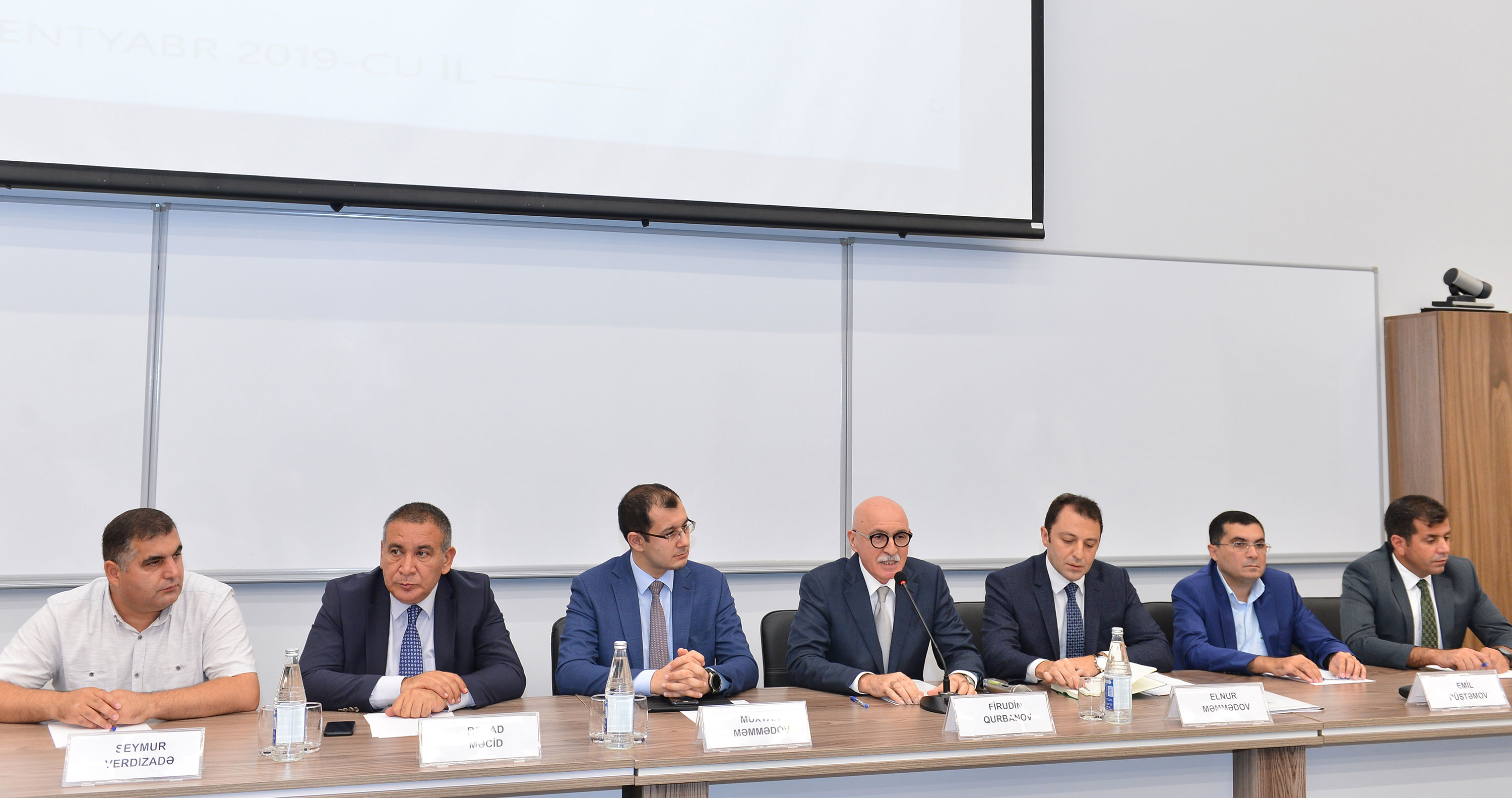 Təhsil Nazirliyi yanında İctimai Şuraya seçkilər keçirilib
