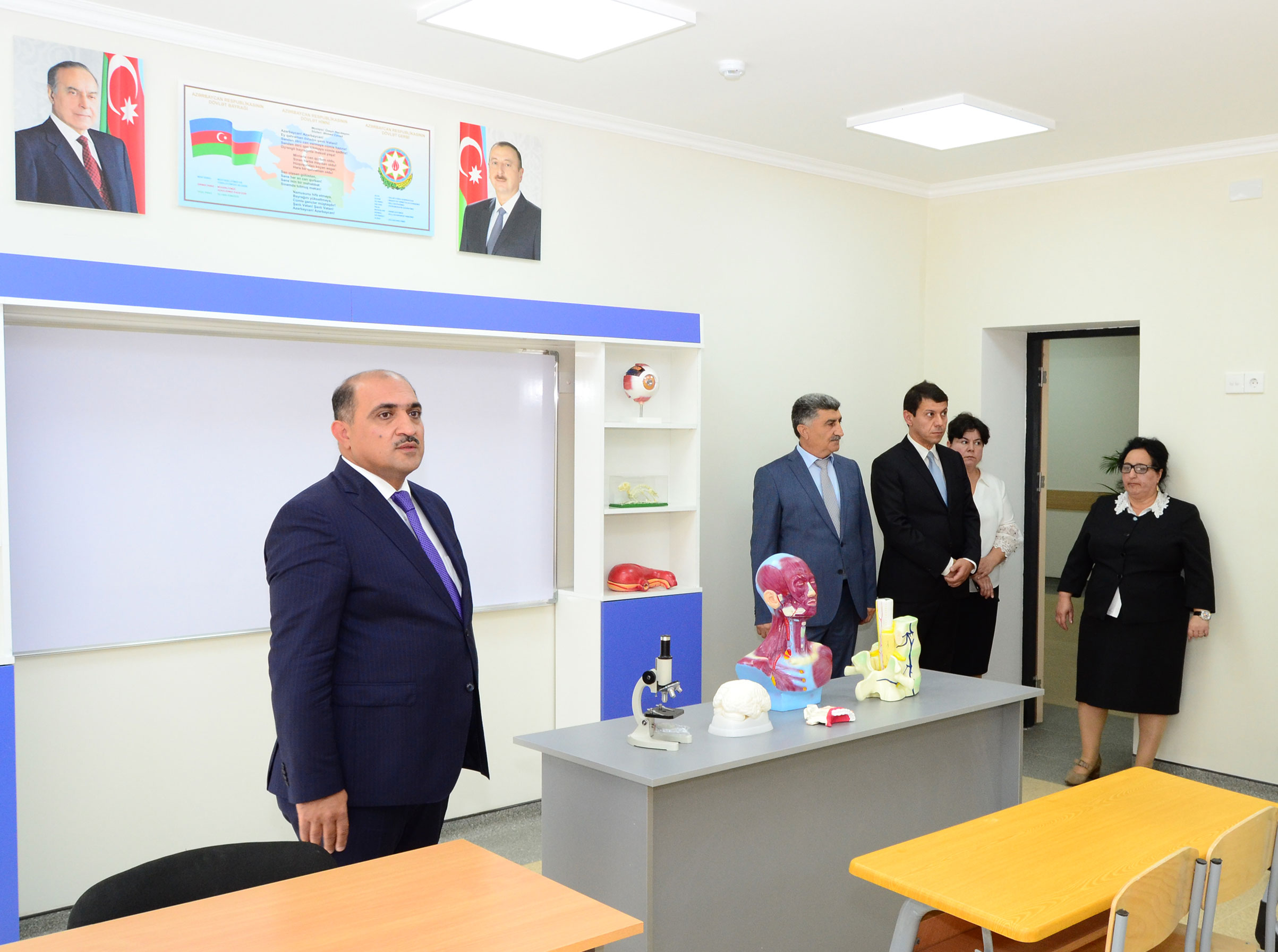 Ağdaşda məktəb açılışı