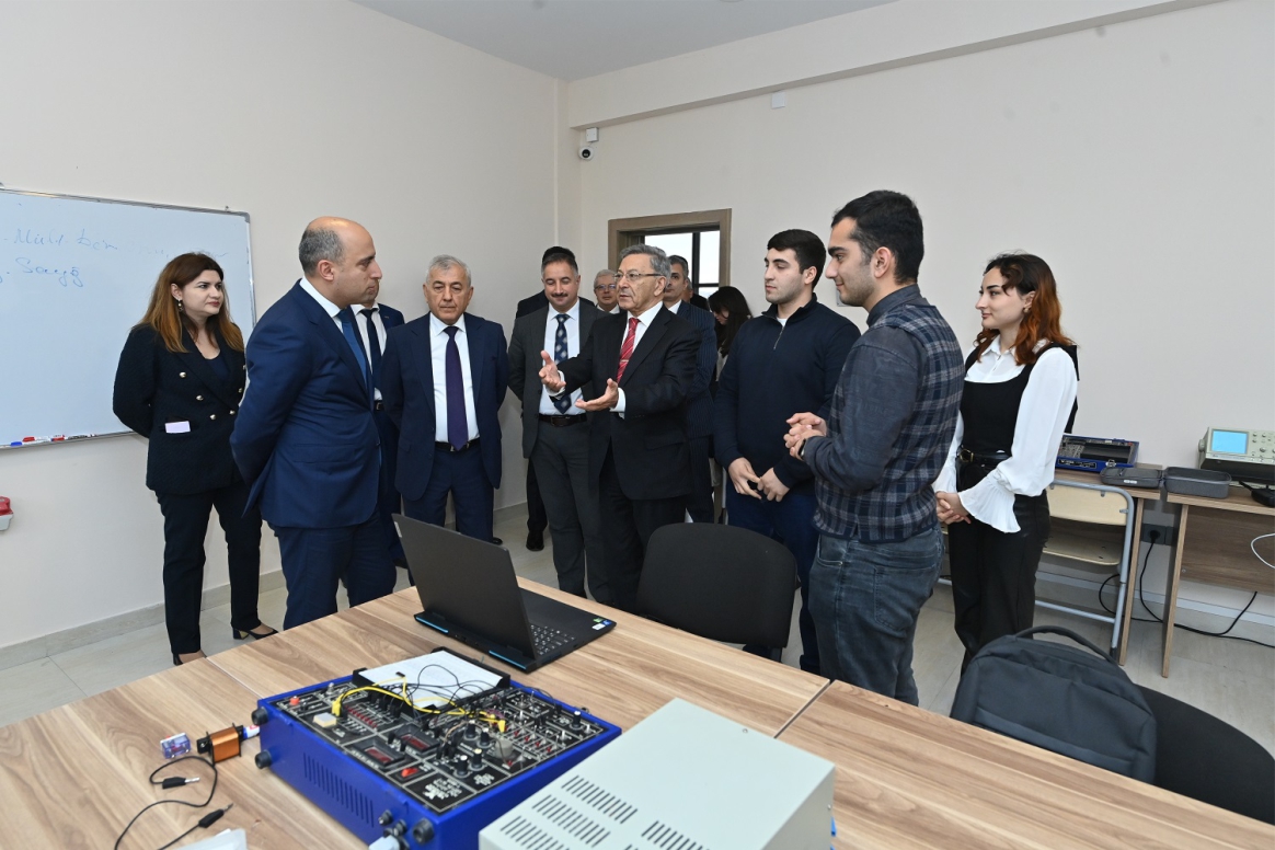 Elm və təhsil naziri Bakı Mühəndislik Universitetində