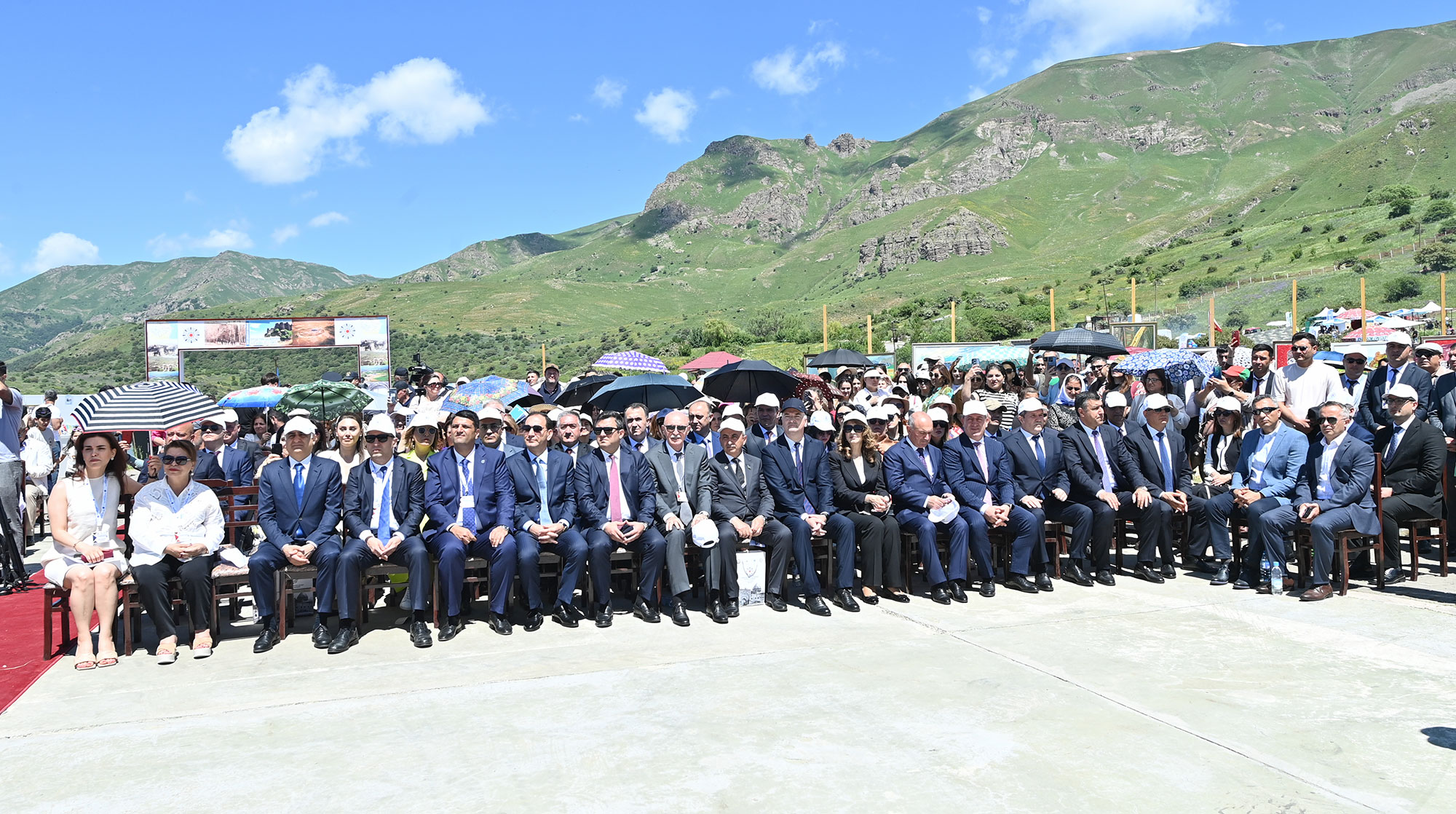 “Bu qələbəmə ikiqat sevinir, Qərbi Azərbaycana qayıdış hərəkatında qürurla yer alıram”