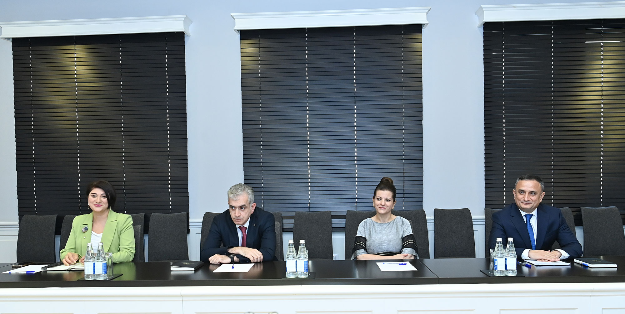 Nazirliyin əməkdaşlarına dövlət təltifləri təqdim edilib