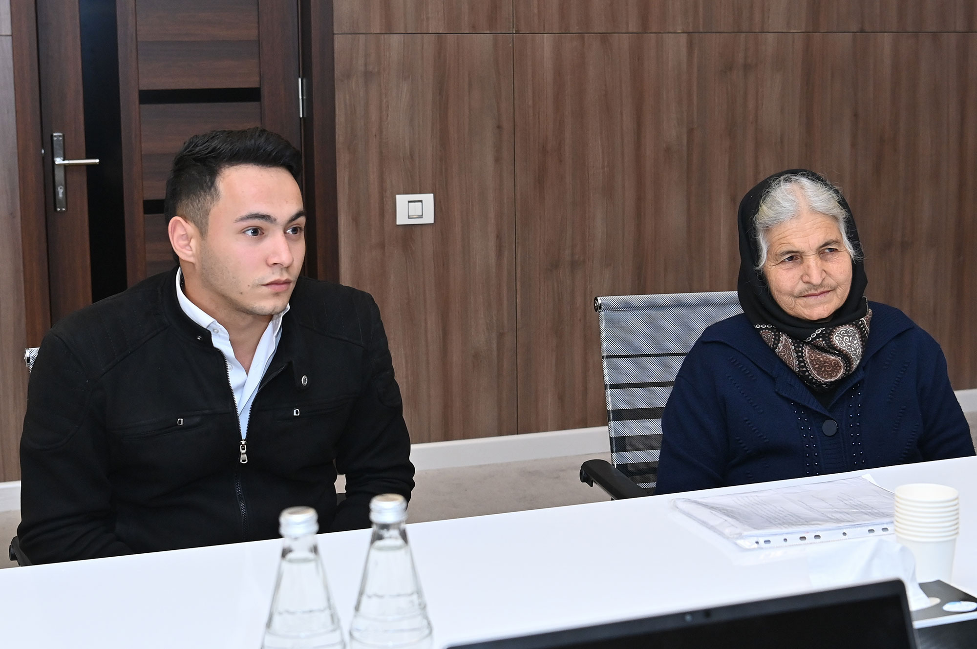 Nazir Şəkidə vətəndaşları qəbul edib