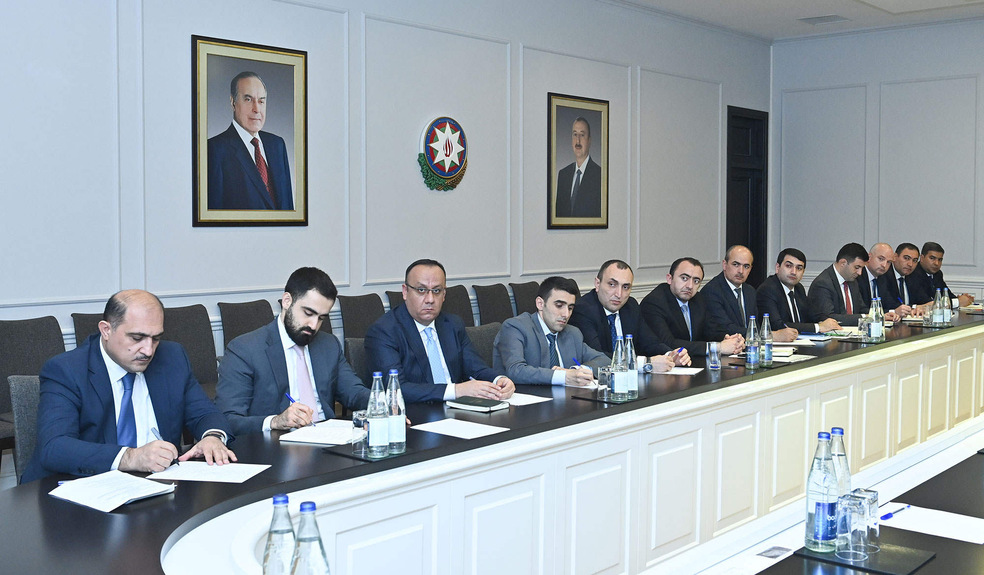 Regional təhsil idarələrinin yeni təyin olunmuş rəhbərləri ilə görüş keçirilib