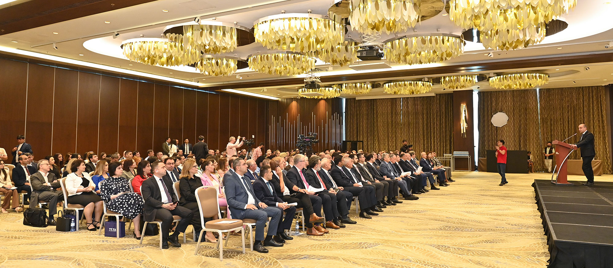 “Təhsildə davamlı keyfiyyət təminatı” beynəlxalq konfransı