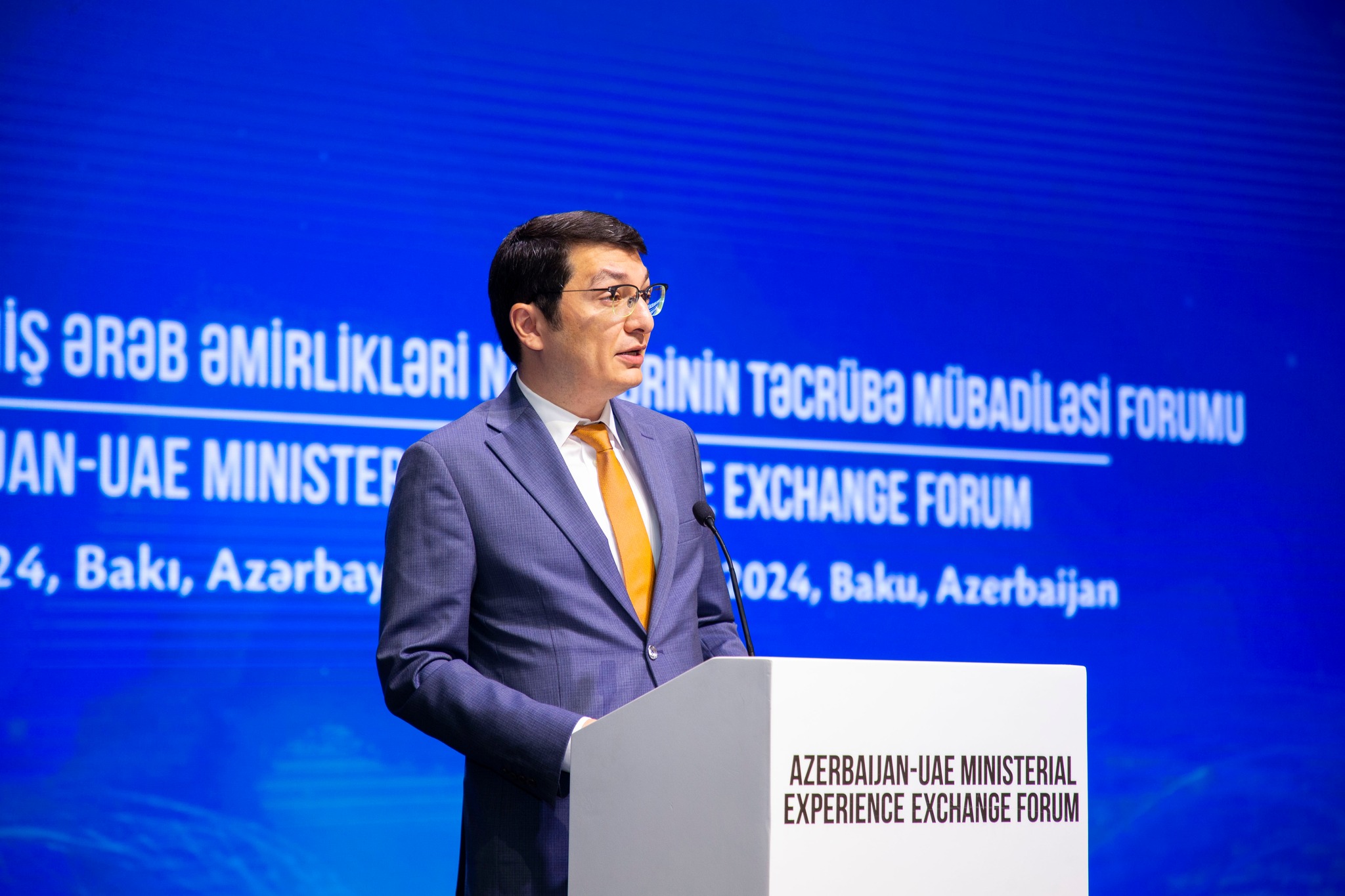 Həsən Həsənli Azərbaycan–Birləşmiş Ərəb Əmirlikləri Nazirlərinin Təcrübə Mübadiləsi Forumunda iştirak edib