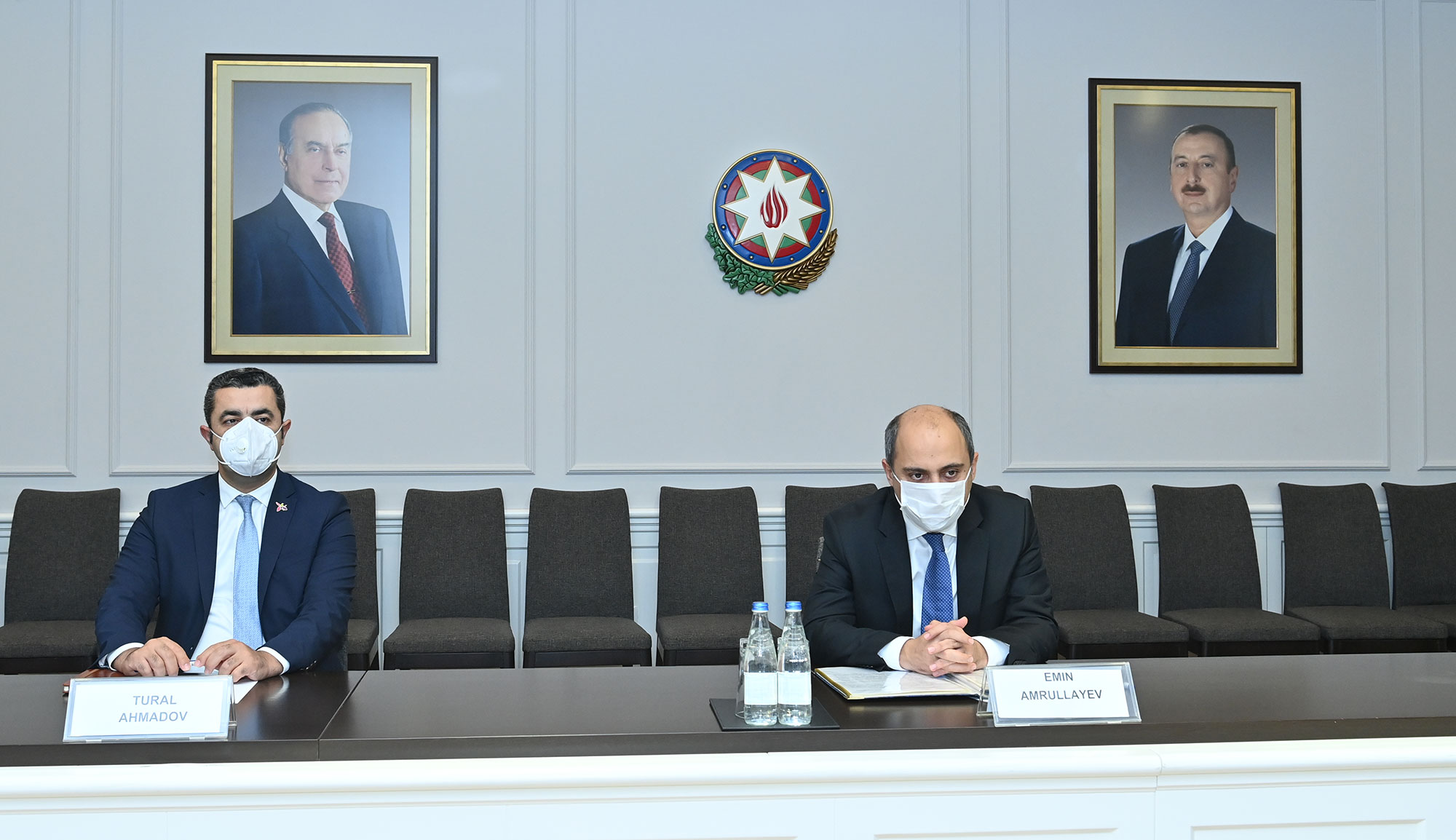 Təhsil naziri Tacikistanın ölkəmizdəki səfiri ilə görüşüb