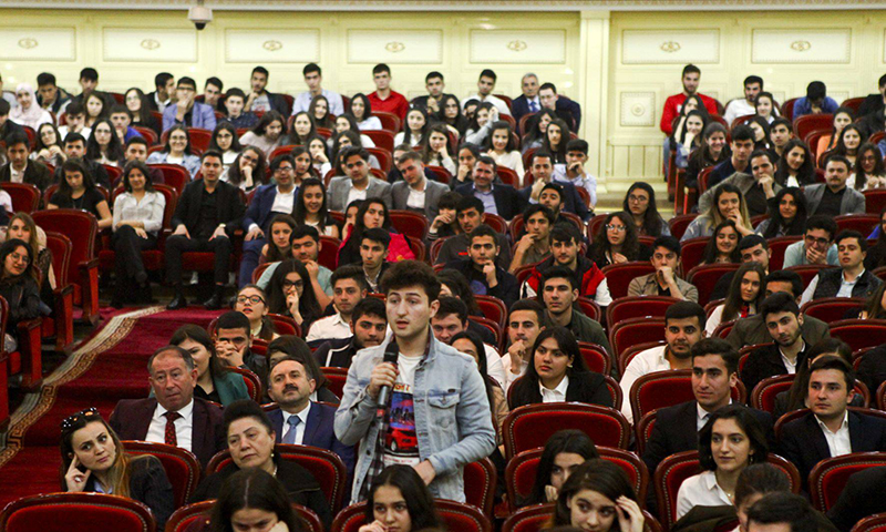 “Mən öz gələcəyimi seçirəm”