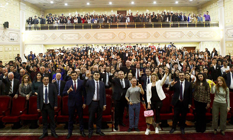 “Mən öz gələcəyimi seçirəm”