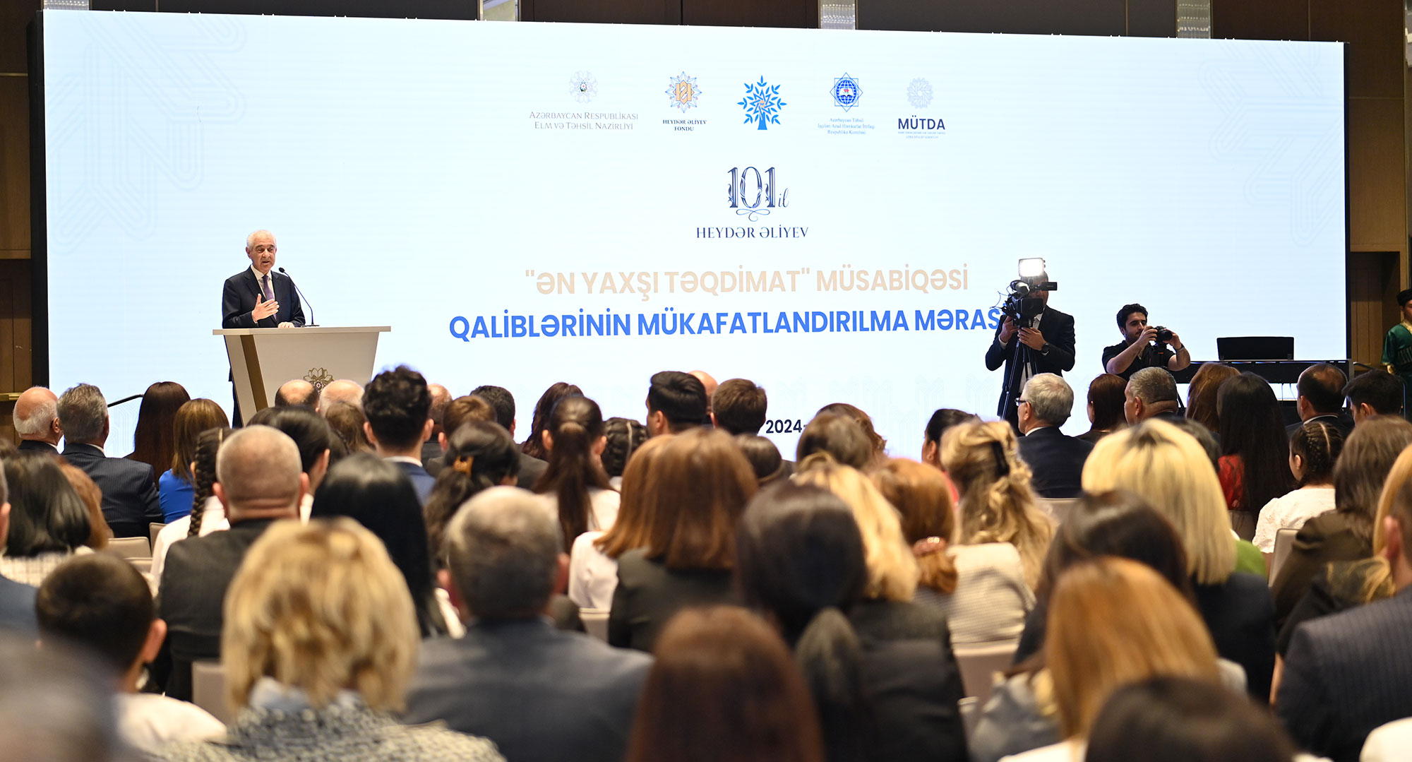 “Ən yaxşı təqdimat” müsabiqəsinin qalibləri mükafatlandırılıb