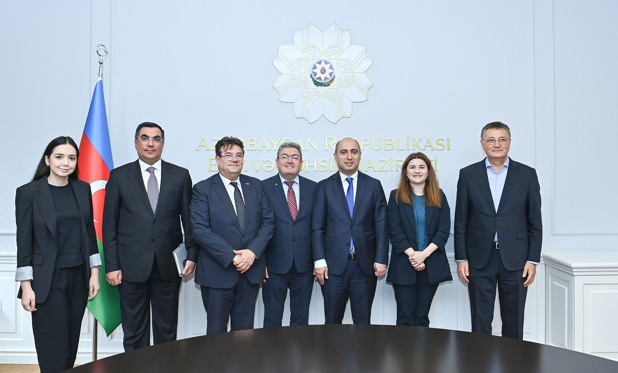 Elm və təhsil naziri BSUN-un nümayəndə heyəti ilə görüşüb