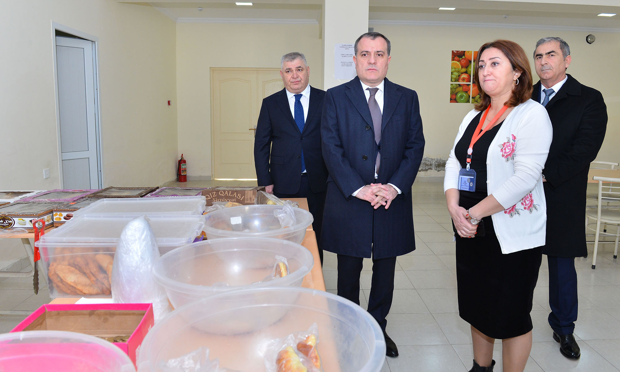 Təhsil naziri Salyan məktəbində olub
