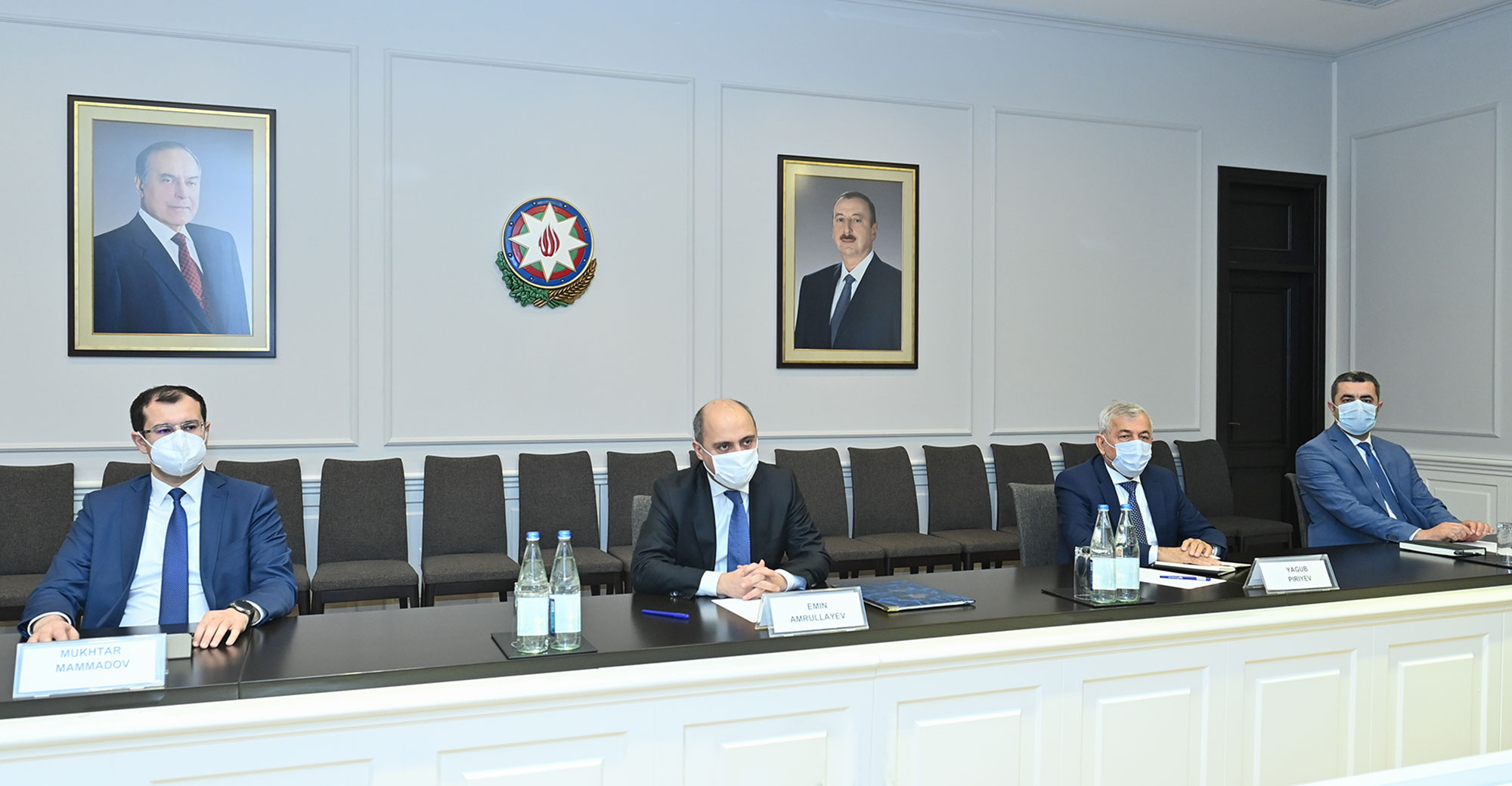 Təhsil naziri İranın ölkəmizdəki fövqəladə və səlahiyyətli səfiri ilə görüşüb