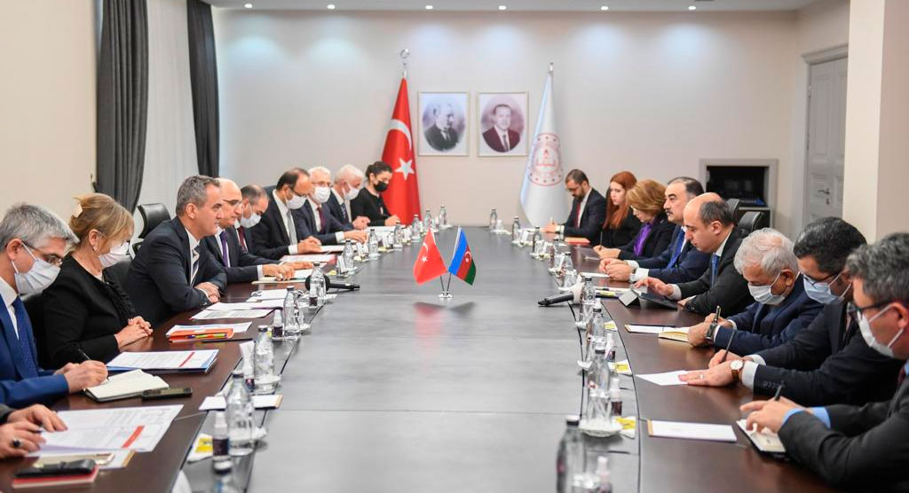 Təhsil naziri Türkiyədə işgüzar səfərdədir