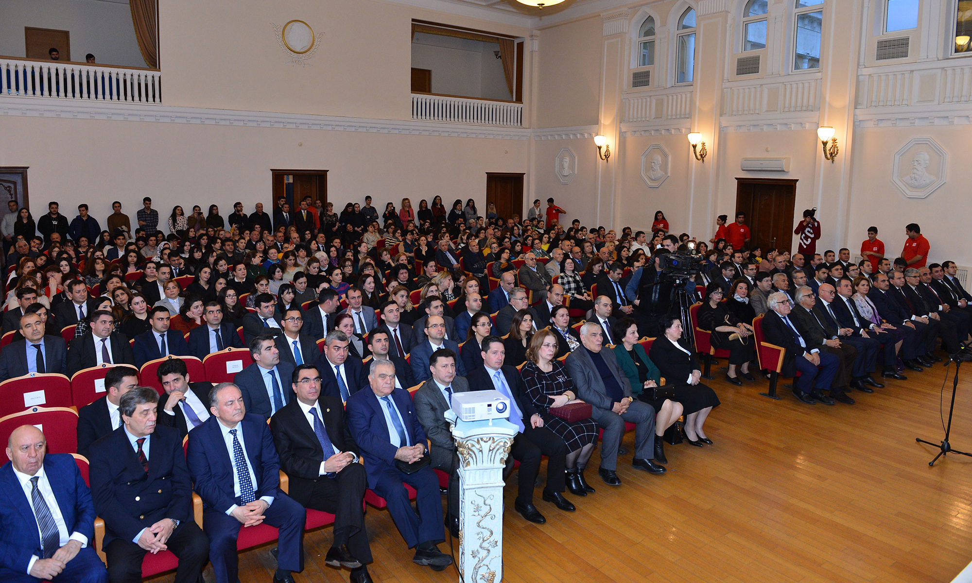 Bakı Musiqi Akademiyasında 20 Yanvar şəhidlərinin xatirəsi anılıb