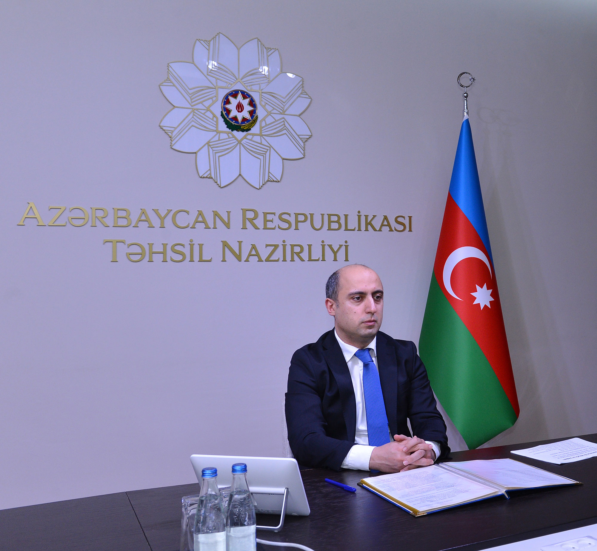 Təhsil naziri Yaponiyanın ölkəmizdəki səfiri ilə görüşüb
